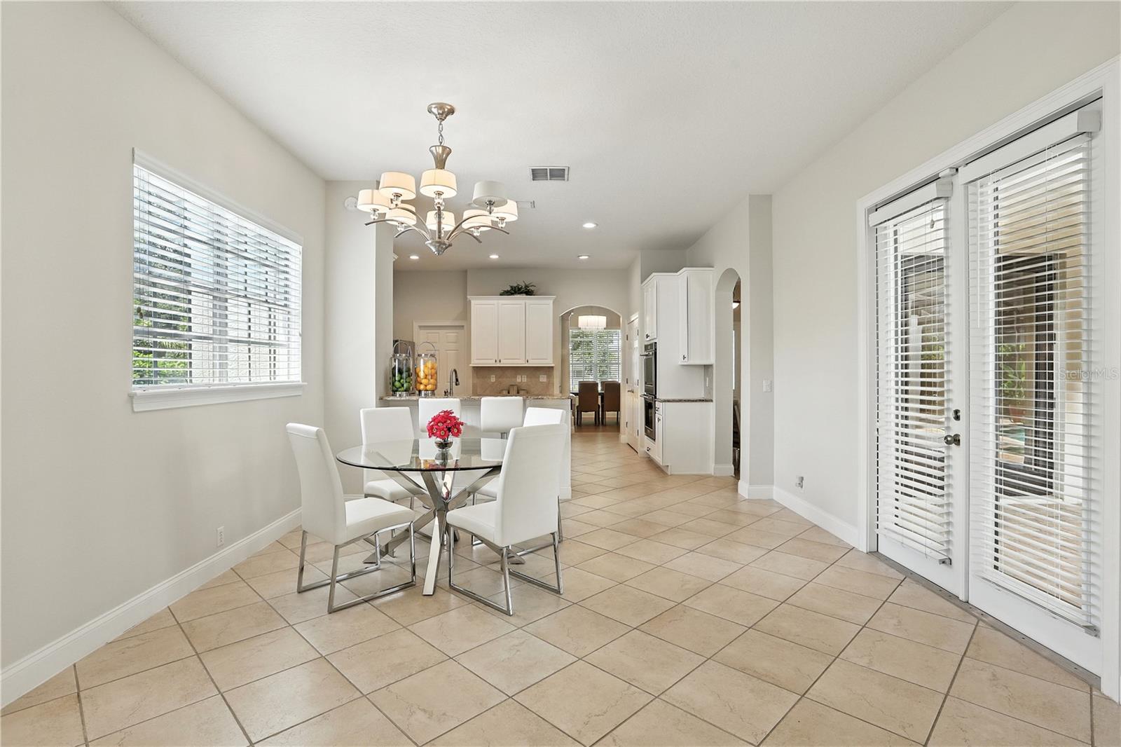 KEENES POINTE - Residential