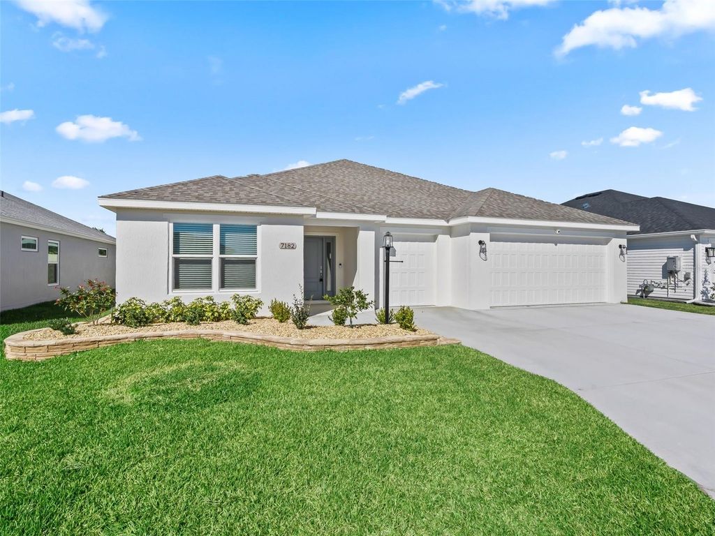 Photo of 7182 Tippett Trail, The Villages, FL 34762 (MLS # G5106766)