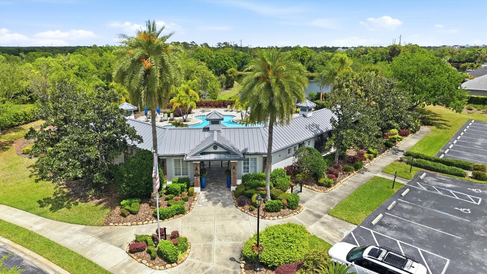 CHARLESTON POINTE PH A AT UNIV PLACE - Residential