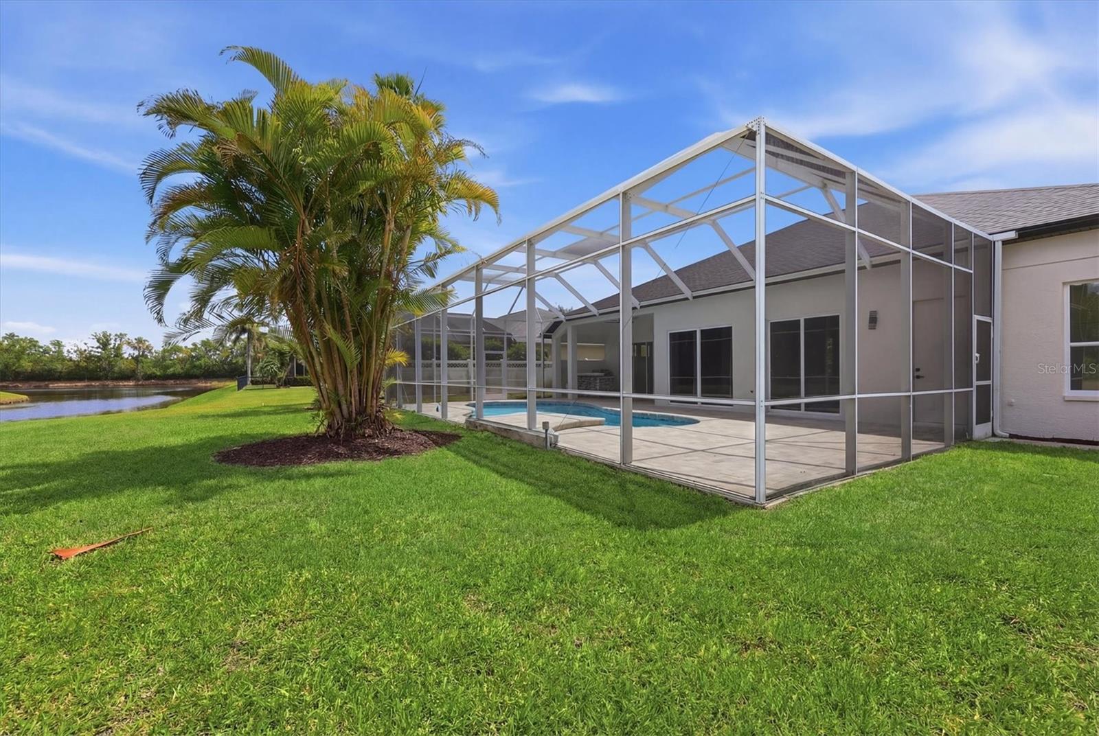 CHARLESTON POINTE PH A AT UNIV PLACE - Residential