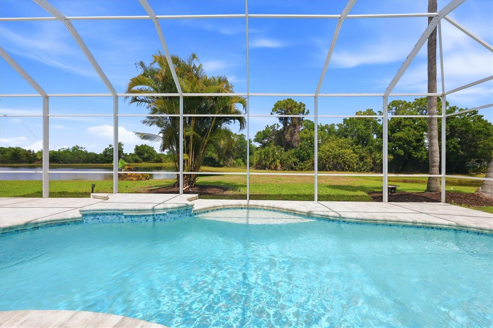 CHARLESTON POINTE PH A AT UNIV PLACE - Residential