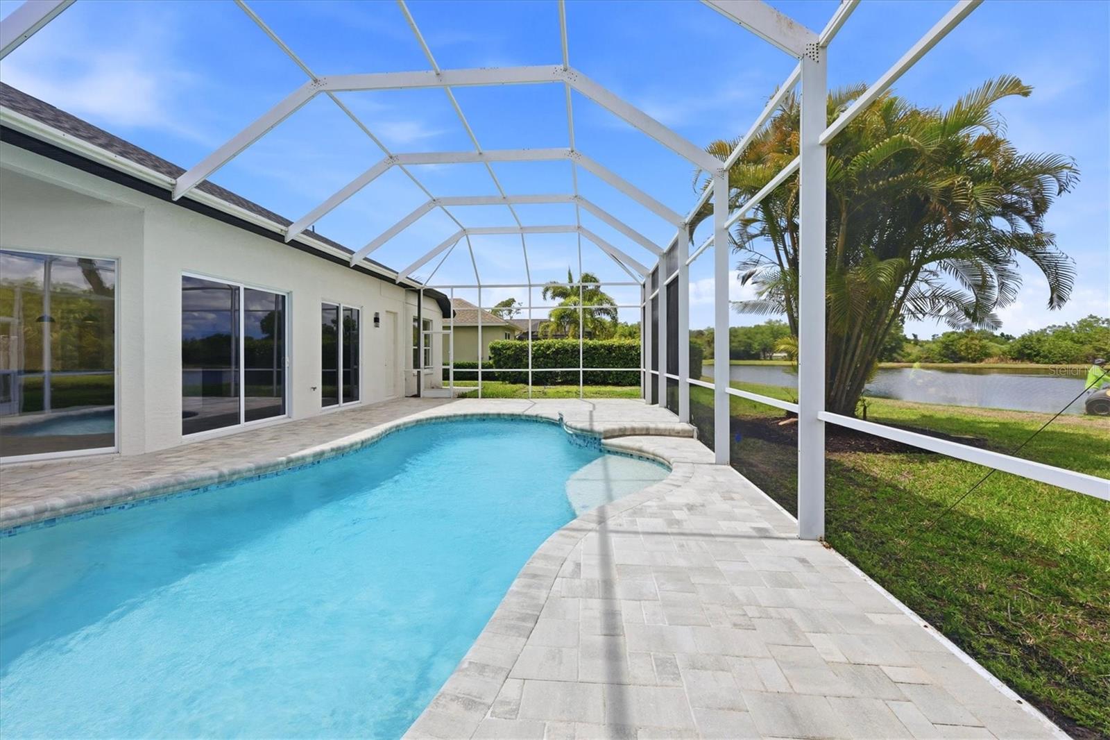 CHARLESTON POINTE PH A AT UNIV PLACE - Residential