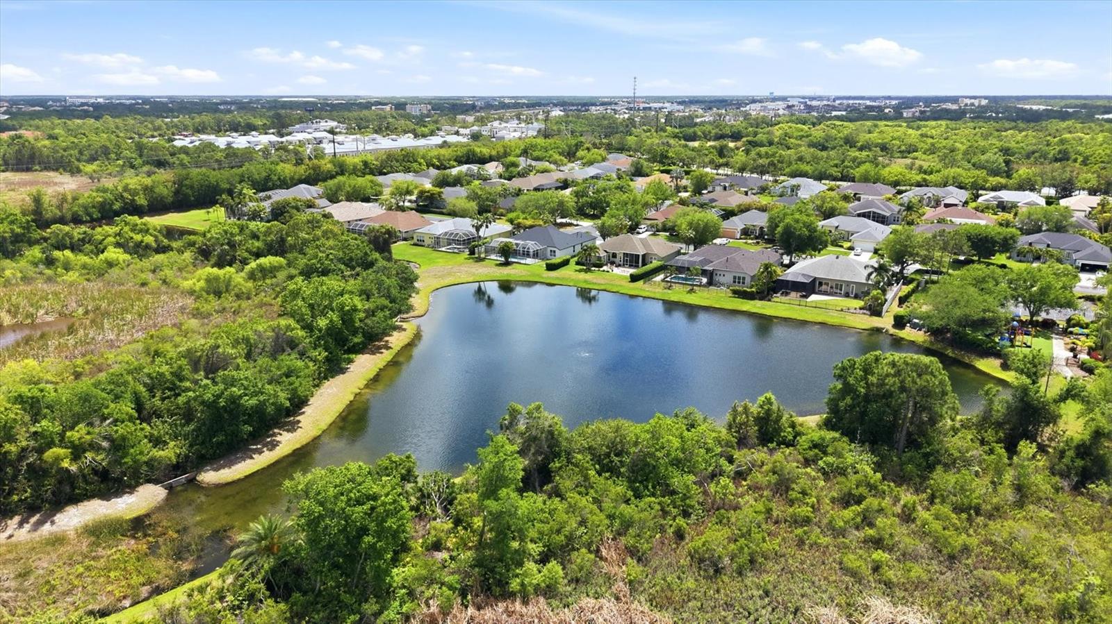 CHARLESTON POINTE PH A AT UNIV PLACE - Residential