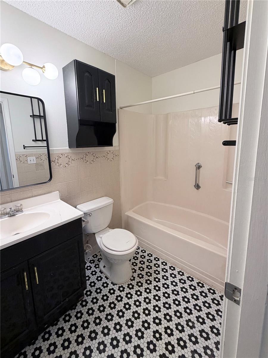 1119 68TH AVENUE DRIVE W 1119, BRADENTON, FL, 34207 3 1119 68TH AVENUE DRIVE W 1119
