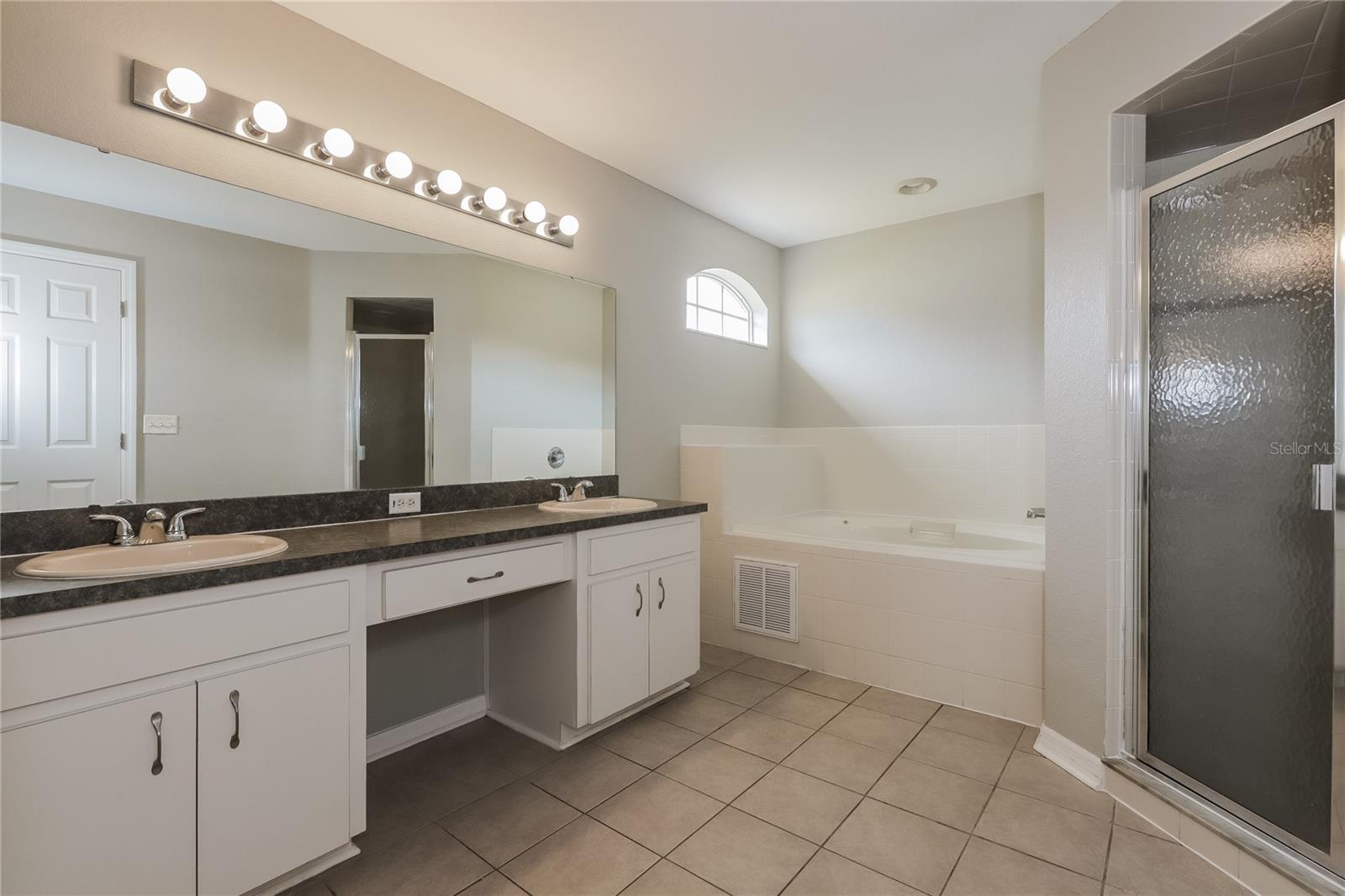 ENCLAVE AT IMPERIAL LAKES - Residential