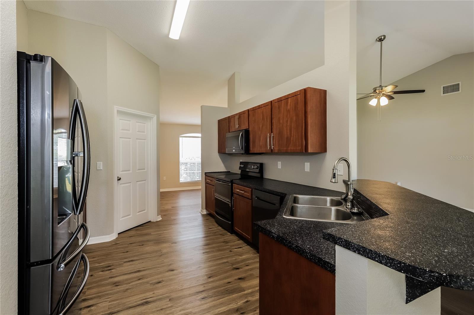 ENCLAVE AT IMPERIAL LAKES - Residential