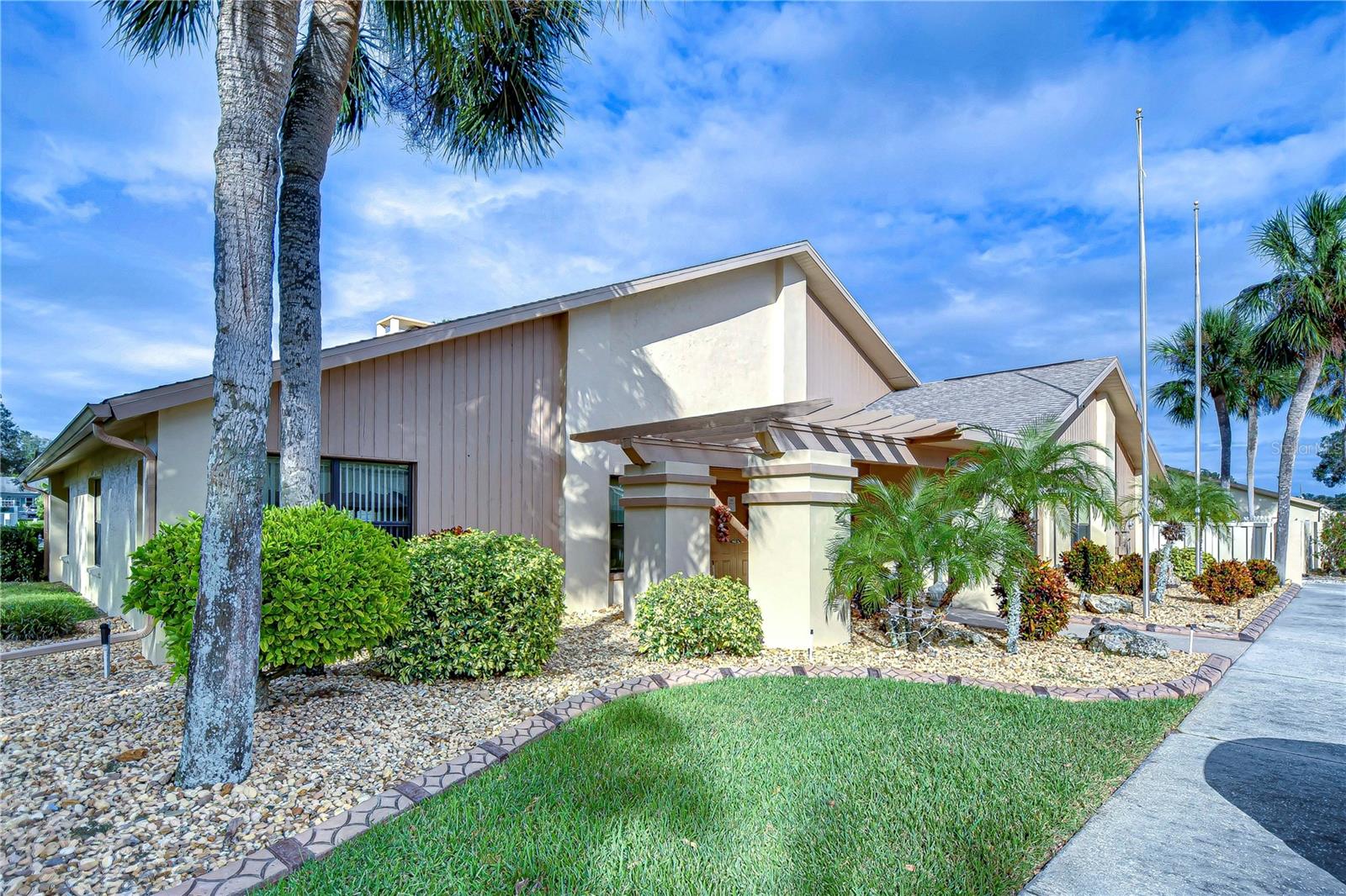 DRIFTWOOD ZEPHYRHILLS - Residential