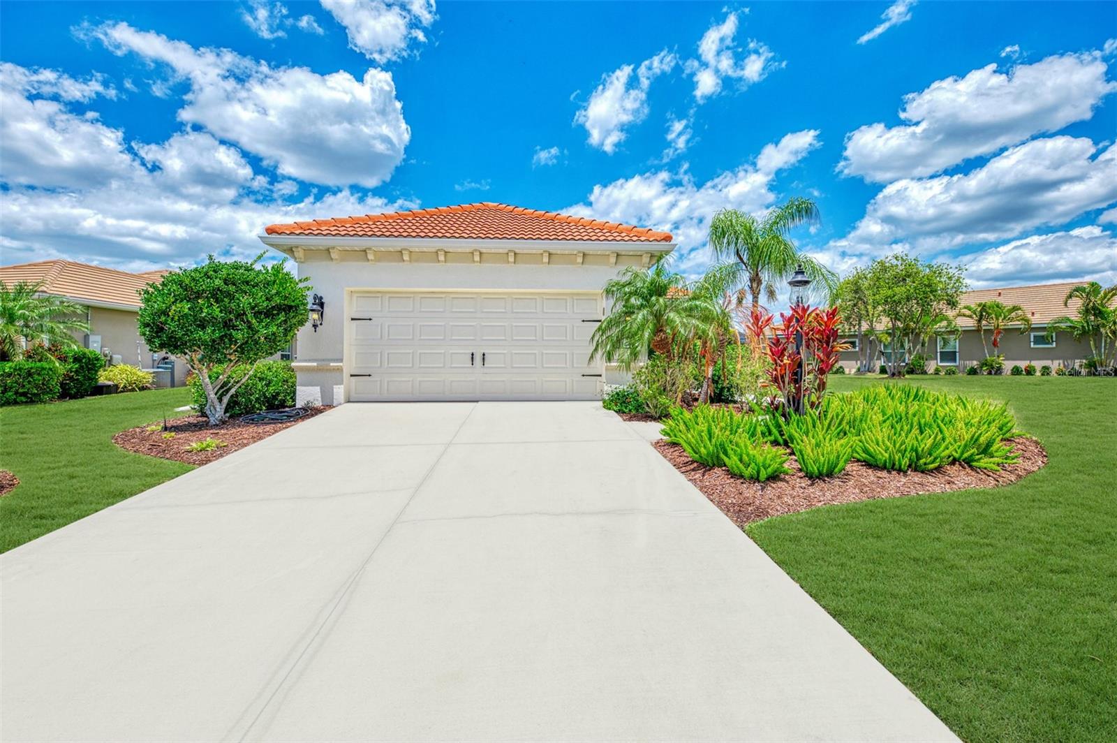 GRAND PALM PH 1B - Residential