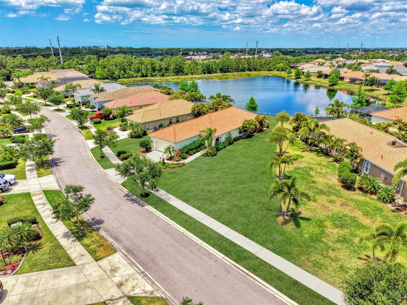 GRAND PALM PH 1B - Residential