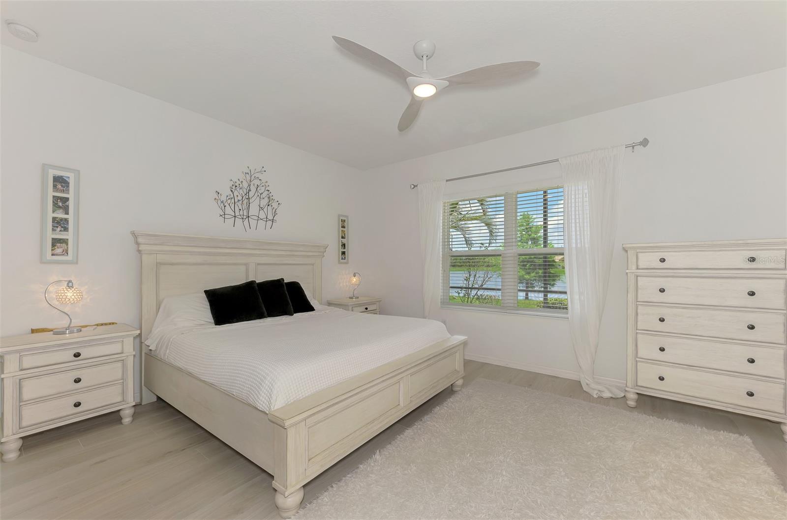 GRAND PALM PH 1B - Residential