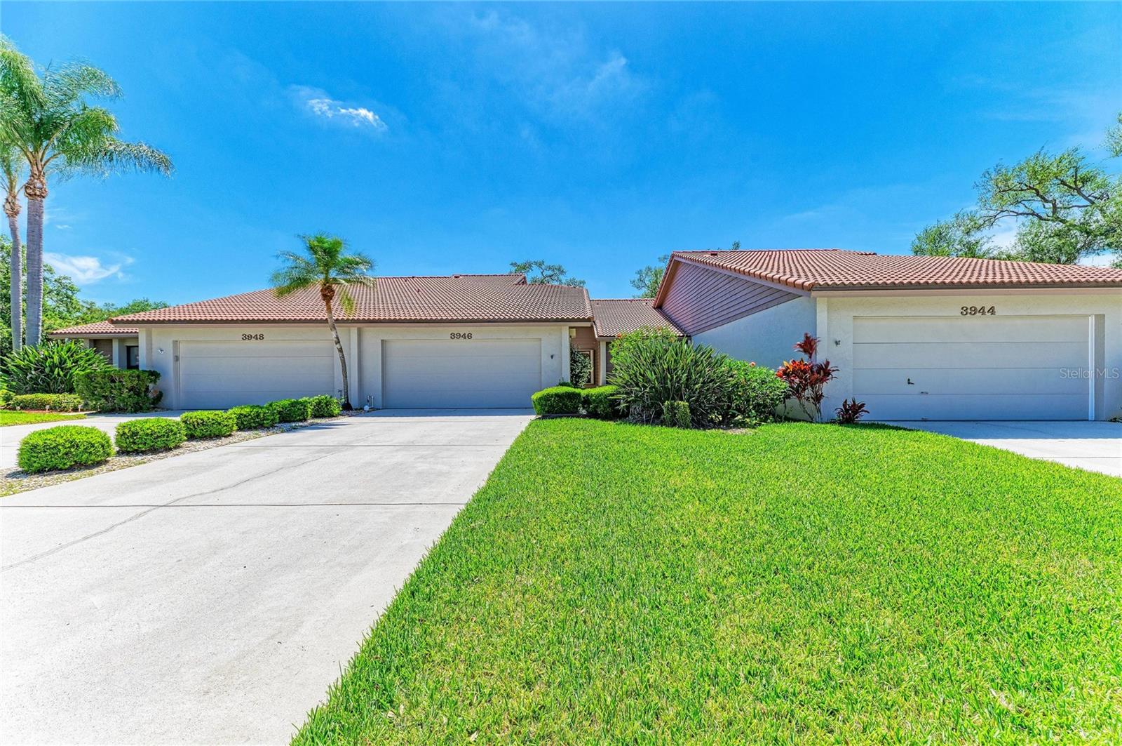 3946 WILSHIRE CIRCLE E 168 - Photo 2