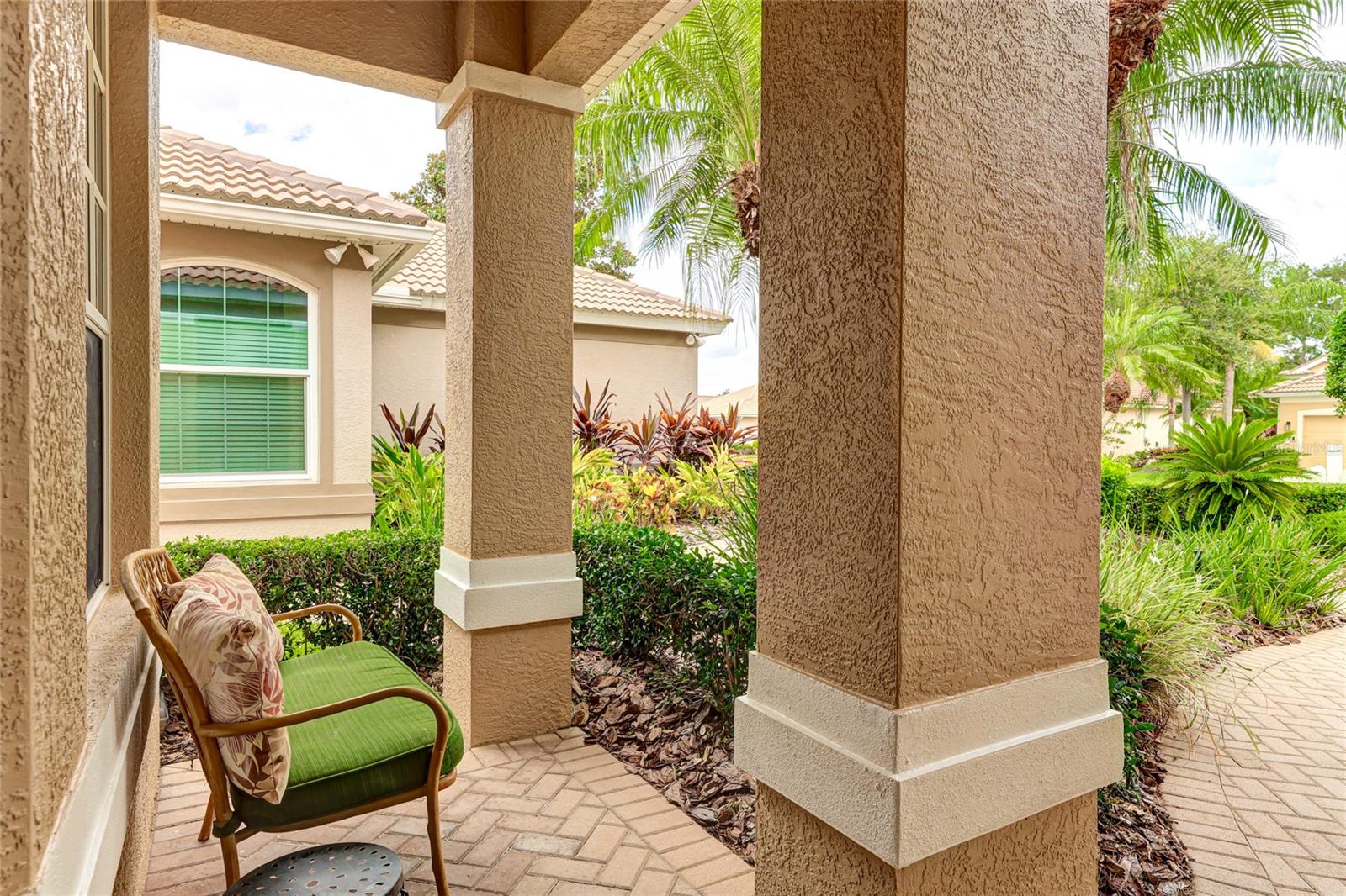 6103 AVIARY COURT