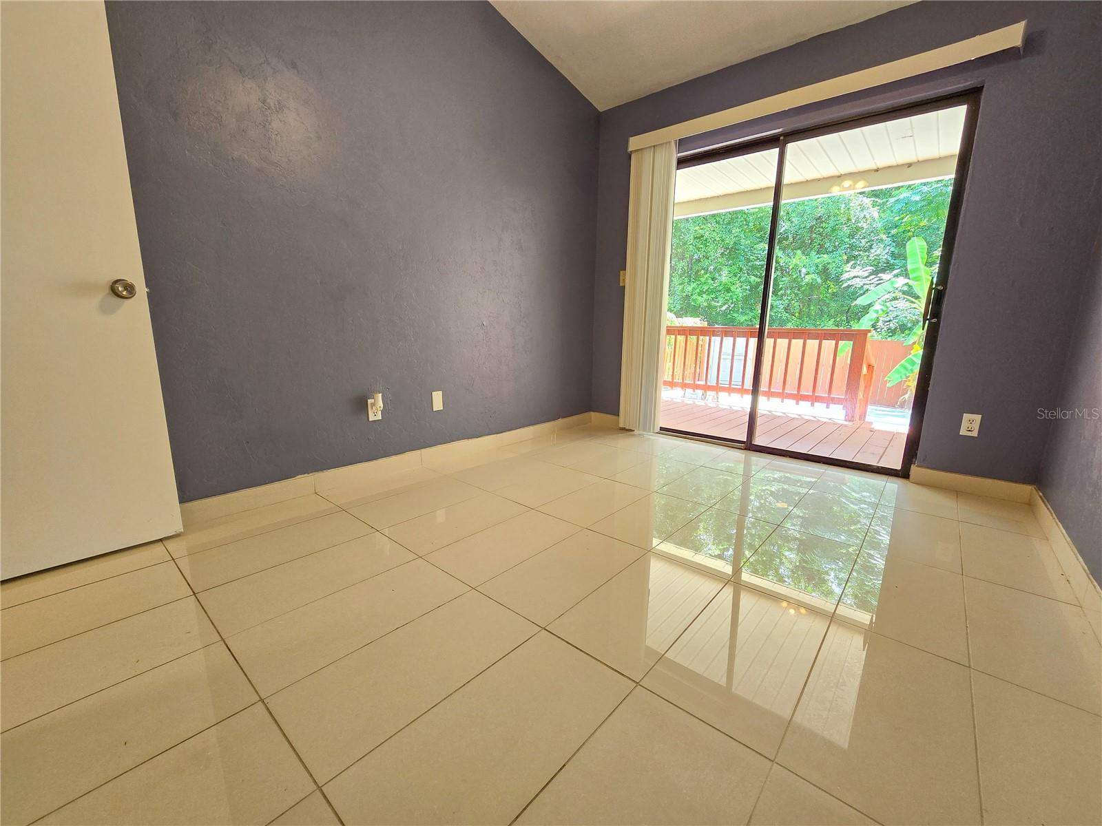 GREENLEAF - Residential