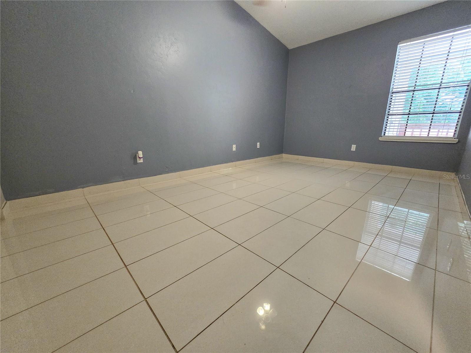 GREENLEAF - Residential