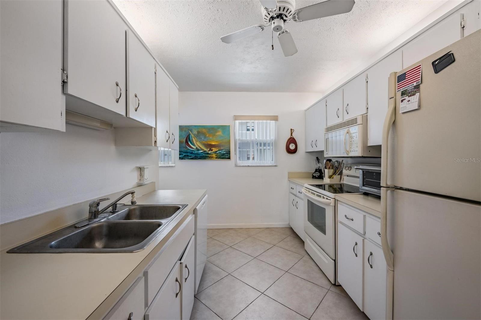 SEA SHELL OF INDIAN SHORES - Residential