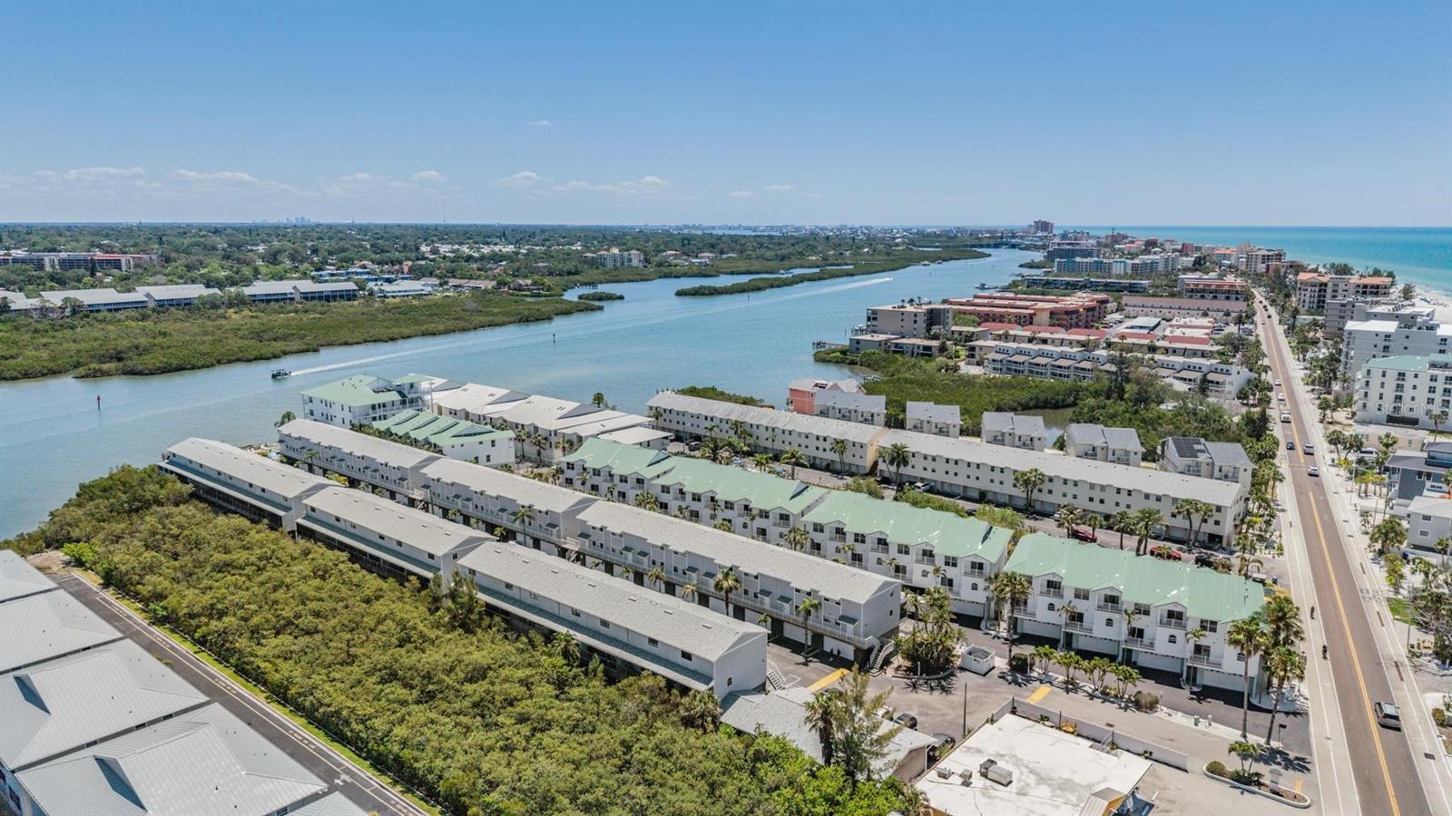 SEA SHELL OF INDIAN SHORES - Residential