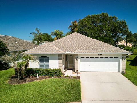 Photo of 659 Wellesley Court, New Smyrna Beach, FL 32168 (MLS # NS1087971)