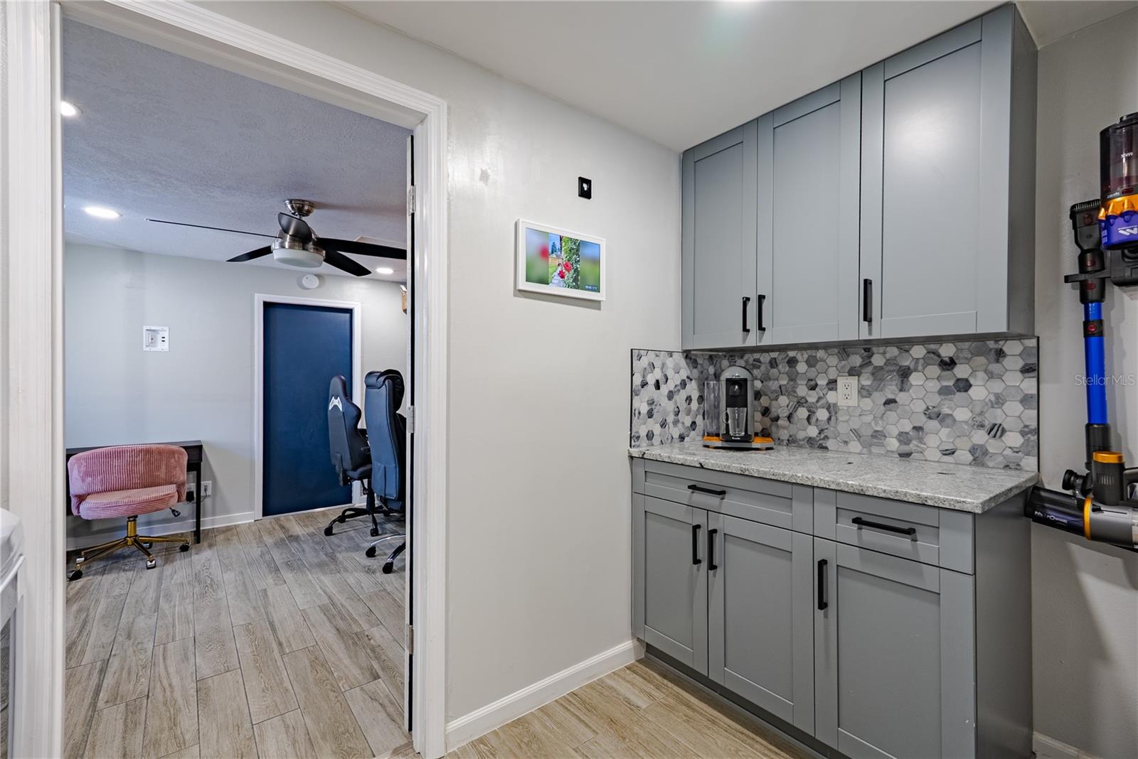 LOGAN GATE VILLG PH III UN 1 - Residential