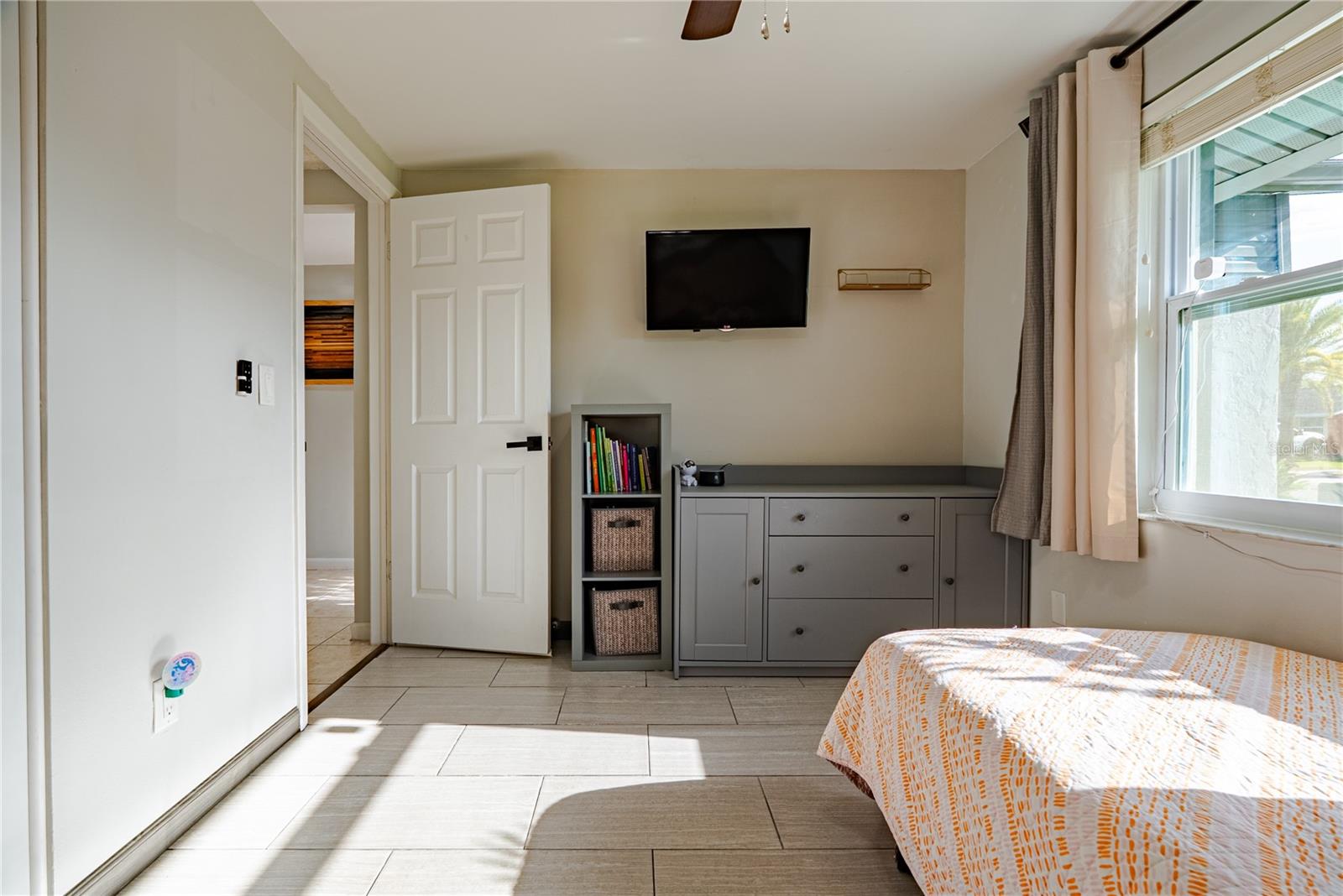 LOGAN GATE VILLG PH III UN 1 - Residential