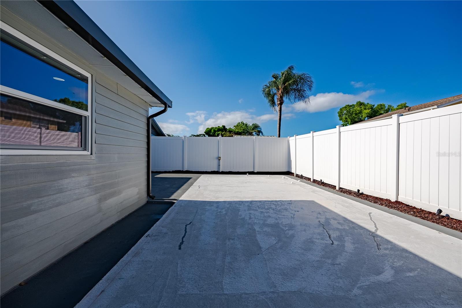 LOGAN GATE VILLG PH III UN 1 - Residential