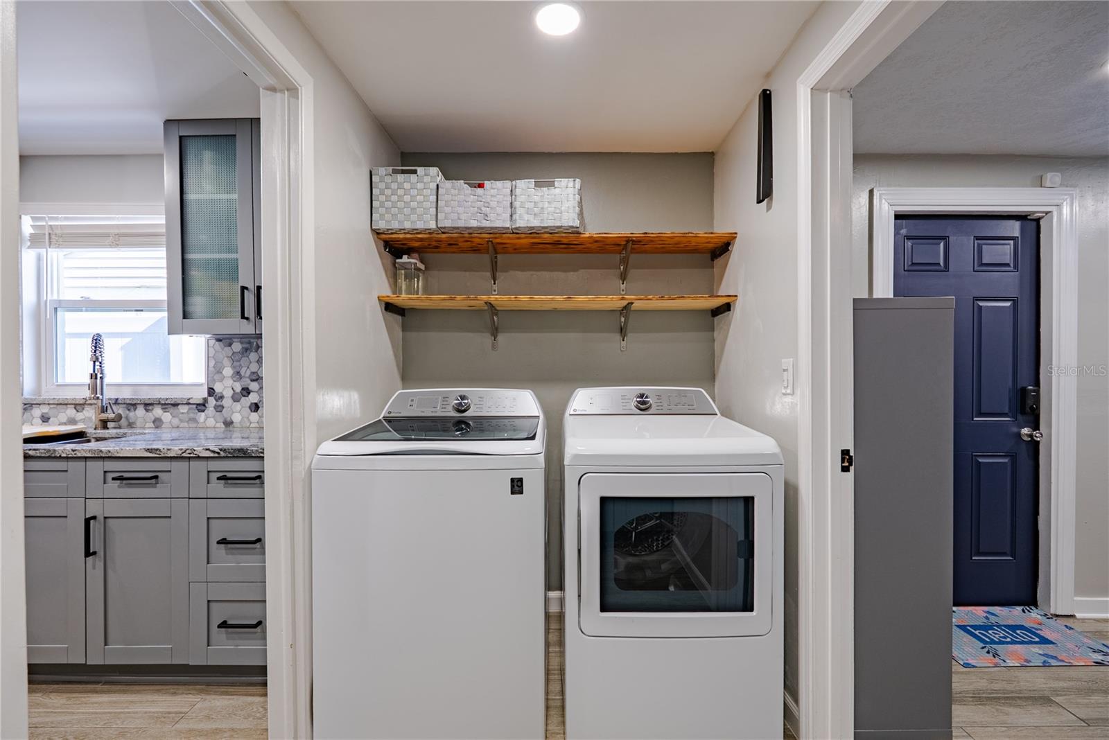 LOGAN GATE VILLG PH III UN 1 - Residential