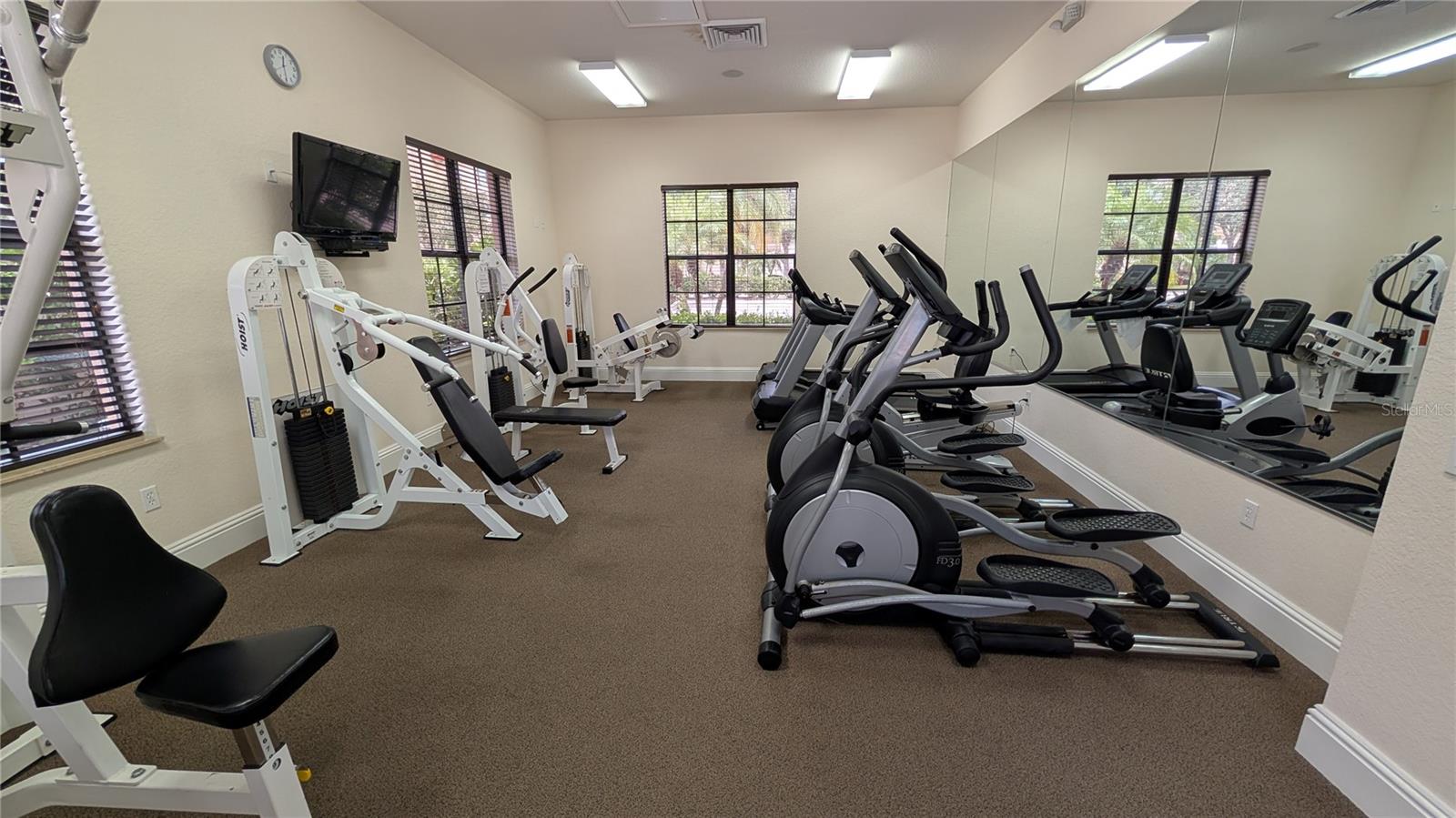 LAKE VISTA RESIDENCES PH V - Residential