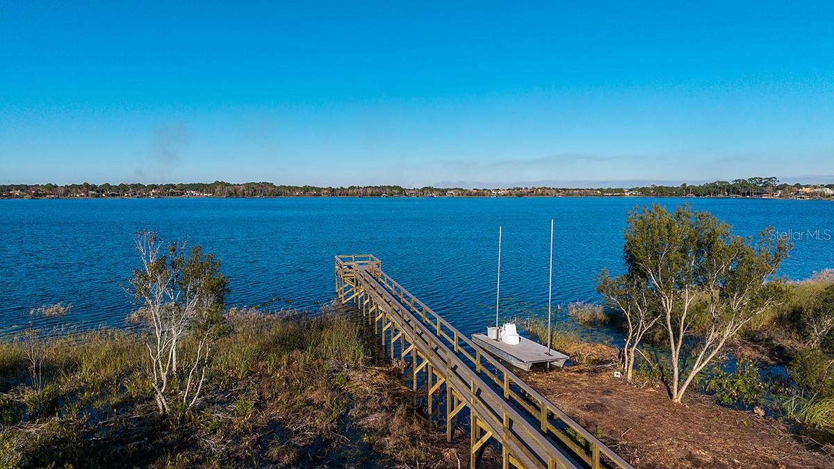 LOCHSIDE - Residential