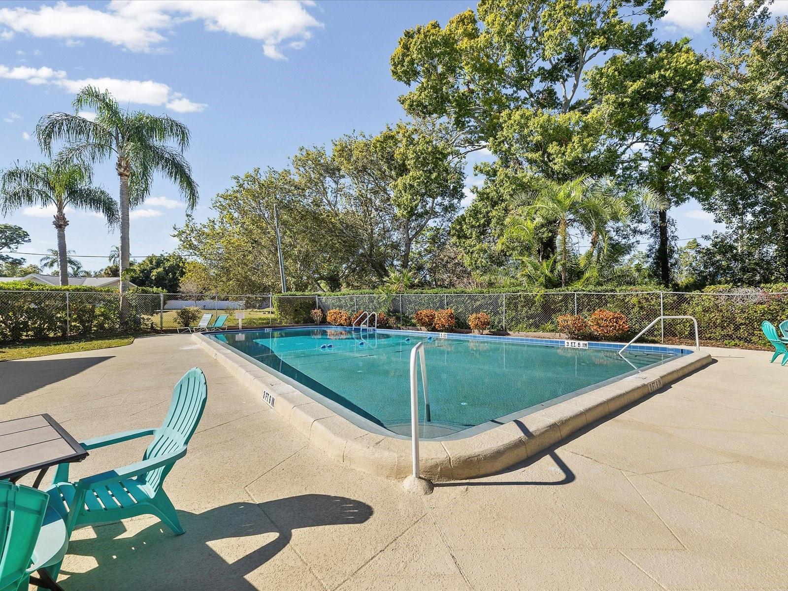 CLEARBROOKE TWNHS PH 3 - Residential