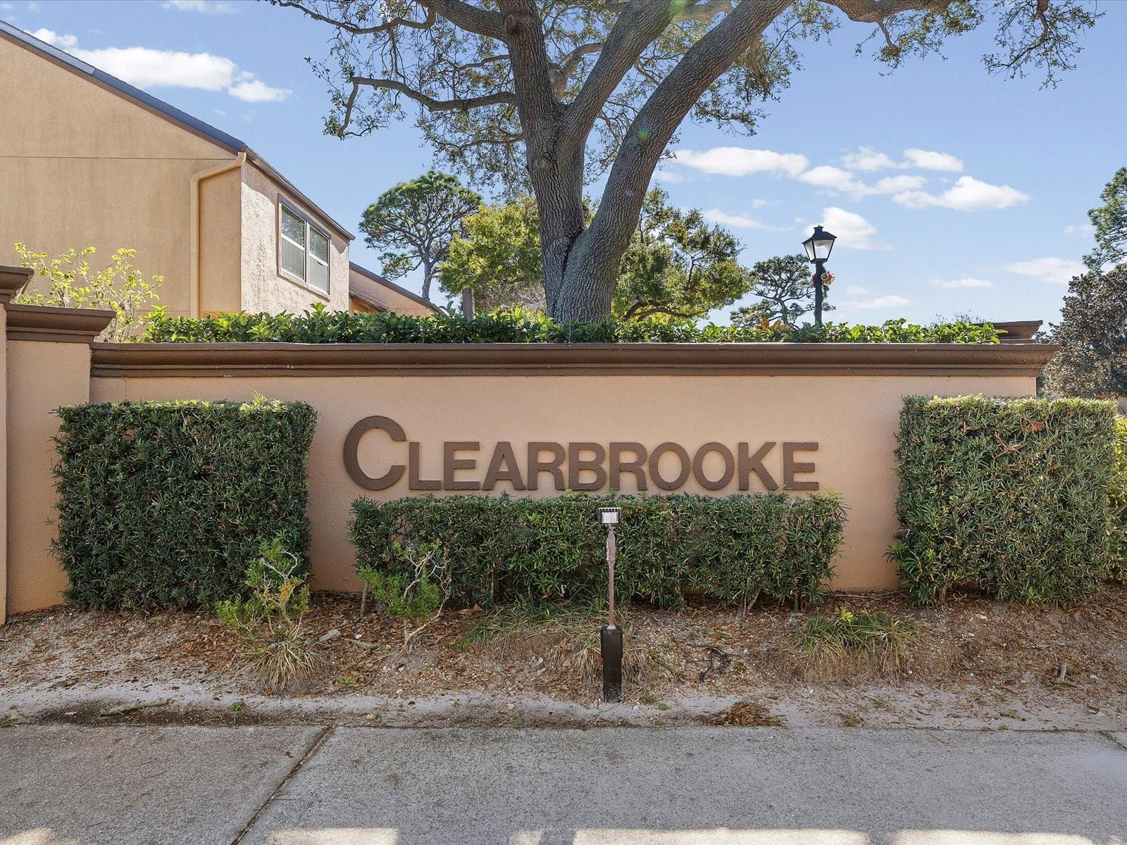 CLEARBROOKE TWNHS PH 3 - Residential