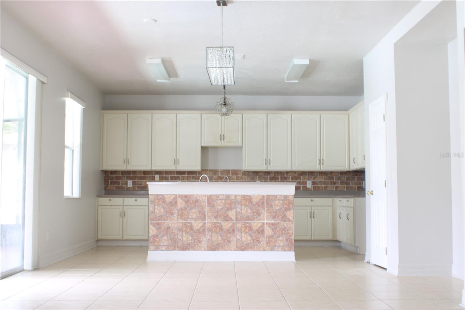 1338 BLACKWATER POND DRIVE