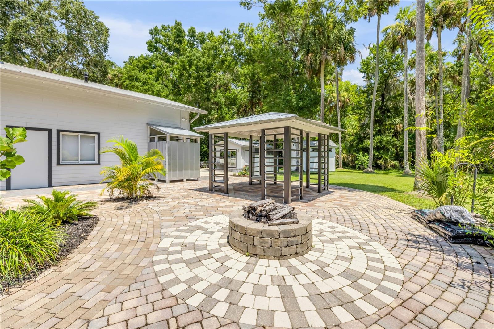 NOT IN SUBDIVISION - Residential
