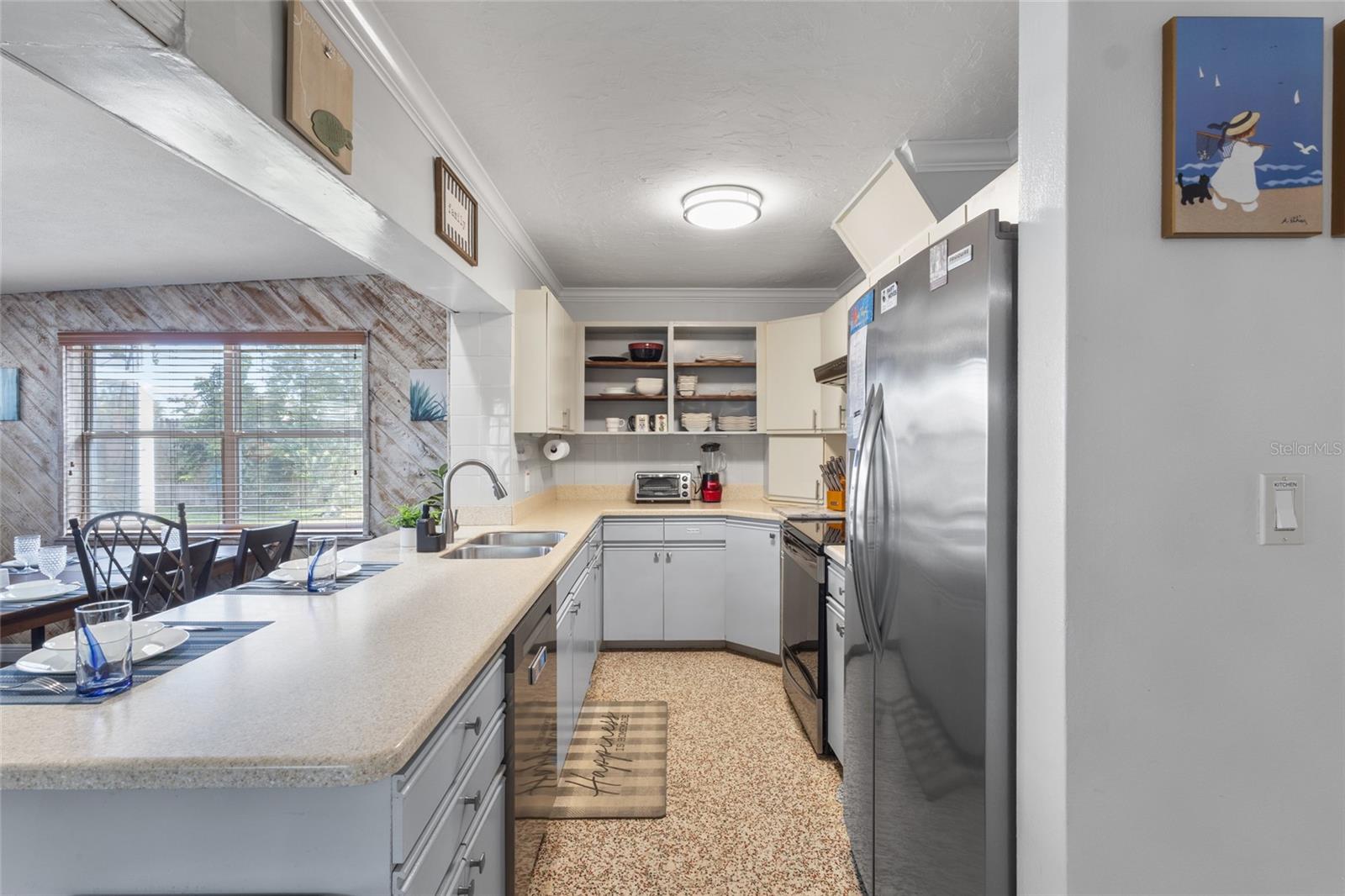 BAYSHORE GARDENS - Residential