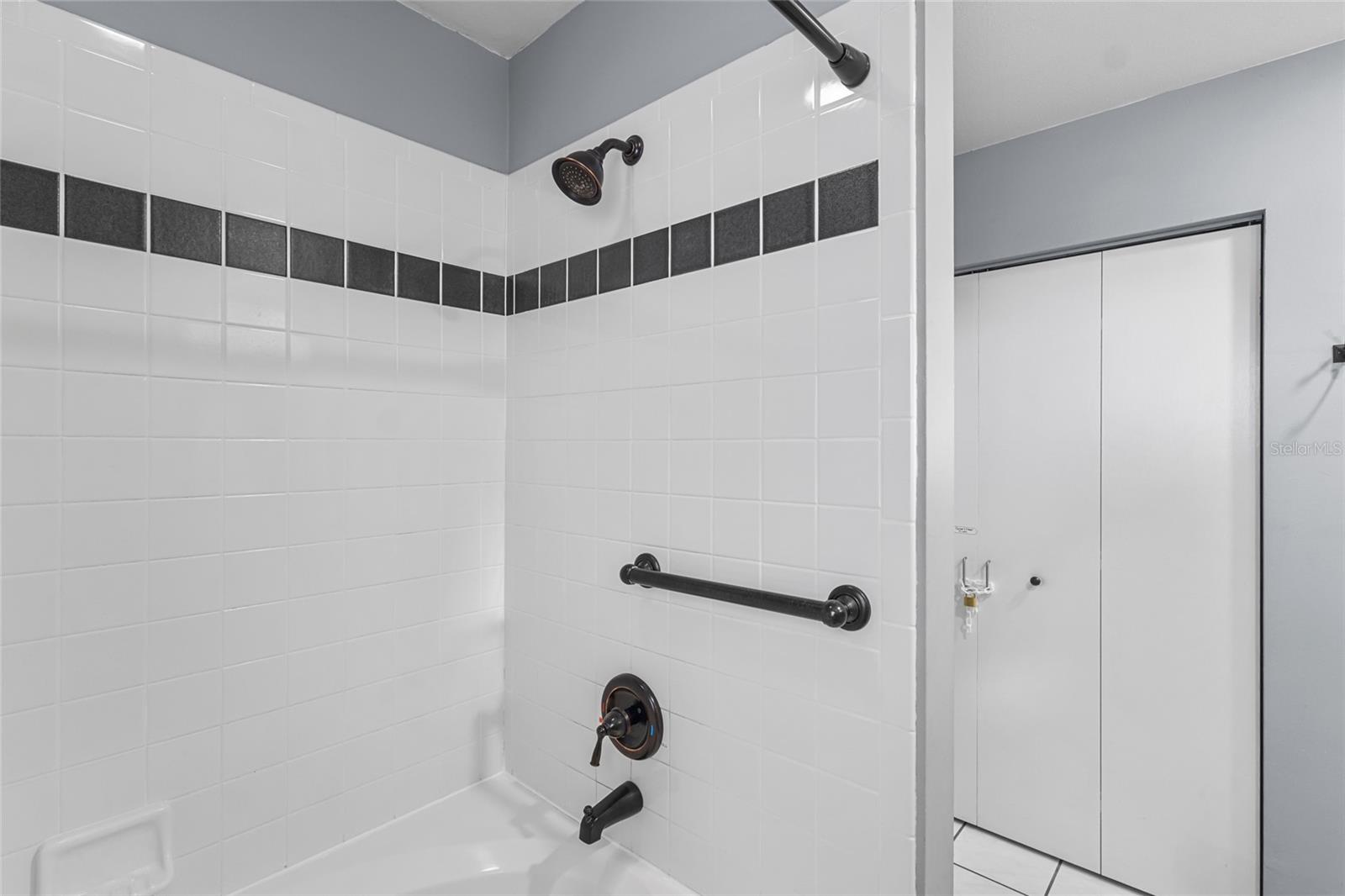 BAYSHORE GARDENS - Residential