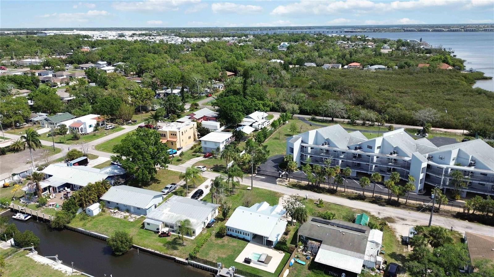 ALFORD & VOWELLS - Residential