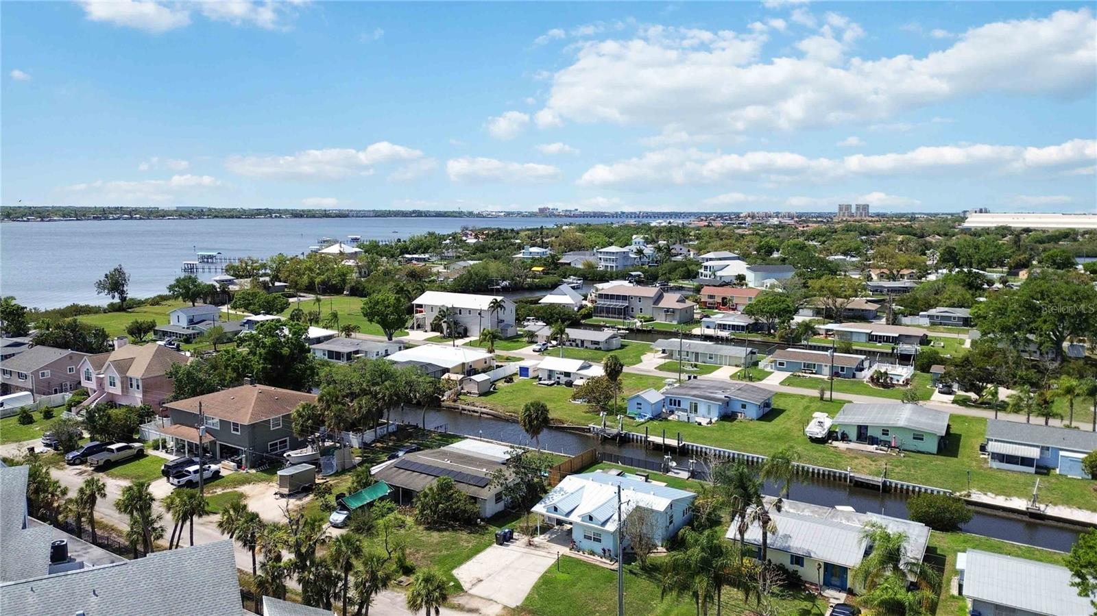 ALFORD & VOWELLS - Residential