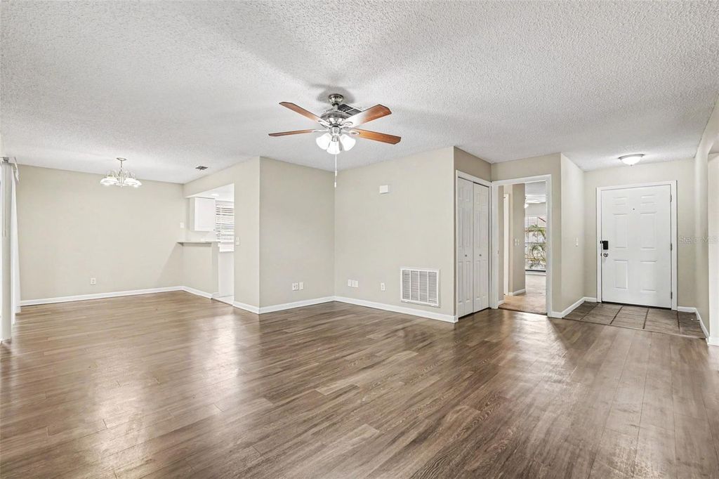 Photo of 826 Sunridge Point Drive, Seffner, FL 33584 (MLS # O6407816)