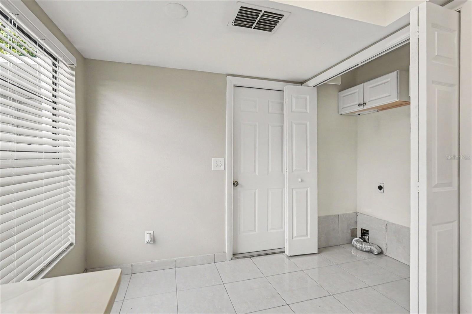 GROVE PARK UNIT I - Residential