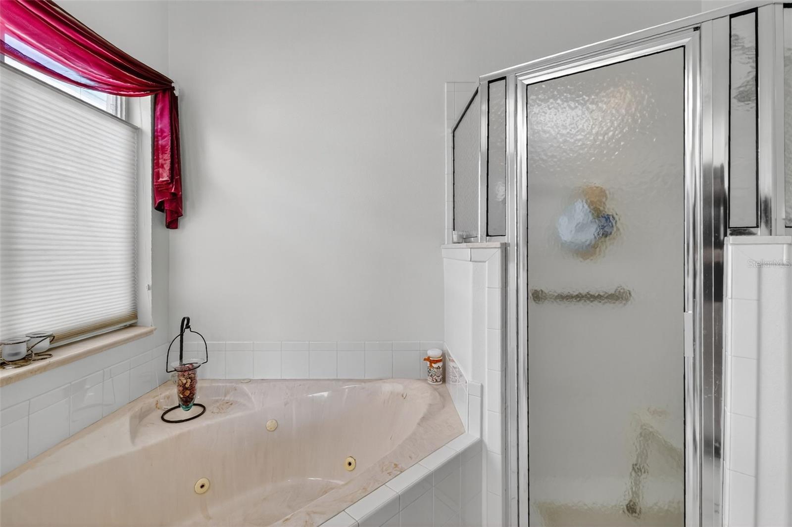 ROYAL HIGHLANDS PH 01E - Residential