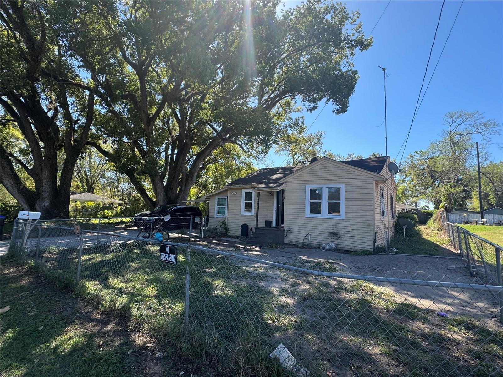 1500 43RD STREET