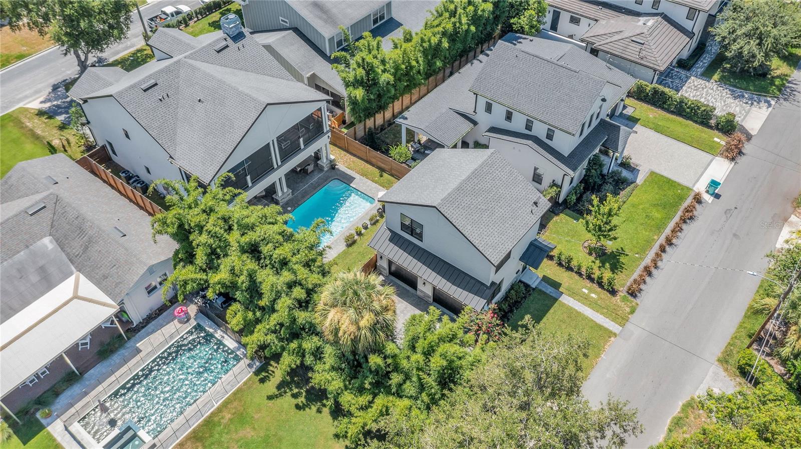 1200 EDWARDS LANE