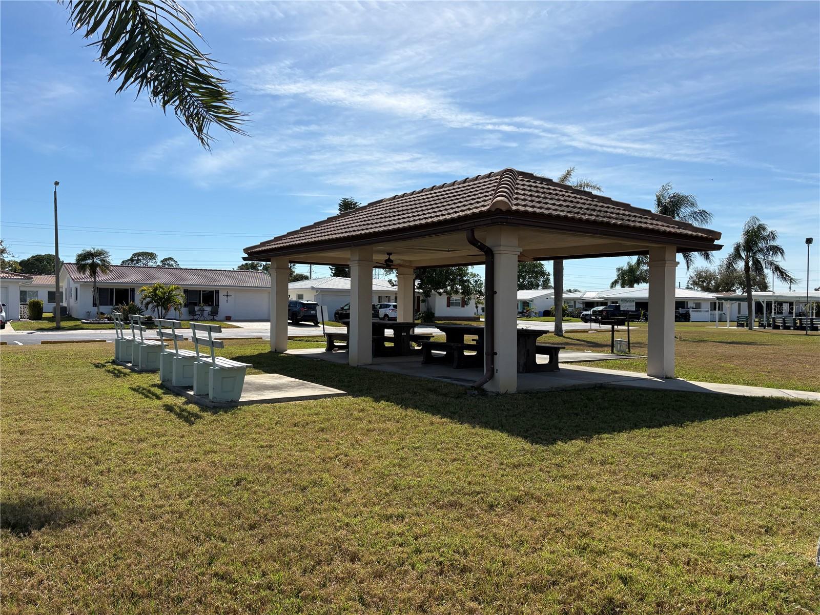 MAINLANDS OF TAMARAC BY THE GULF UNIT 4 CONDO - Residential