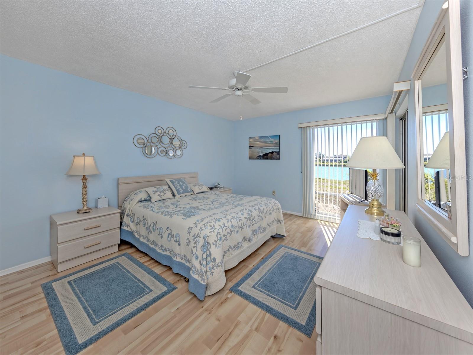 PINEBROOK LAKE CLUB PH 1 - Residential