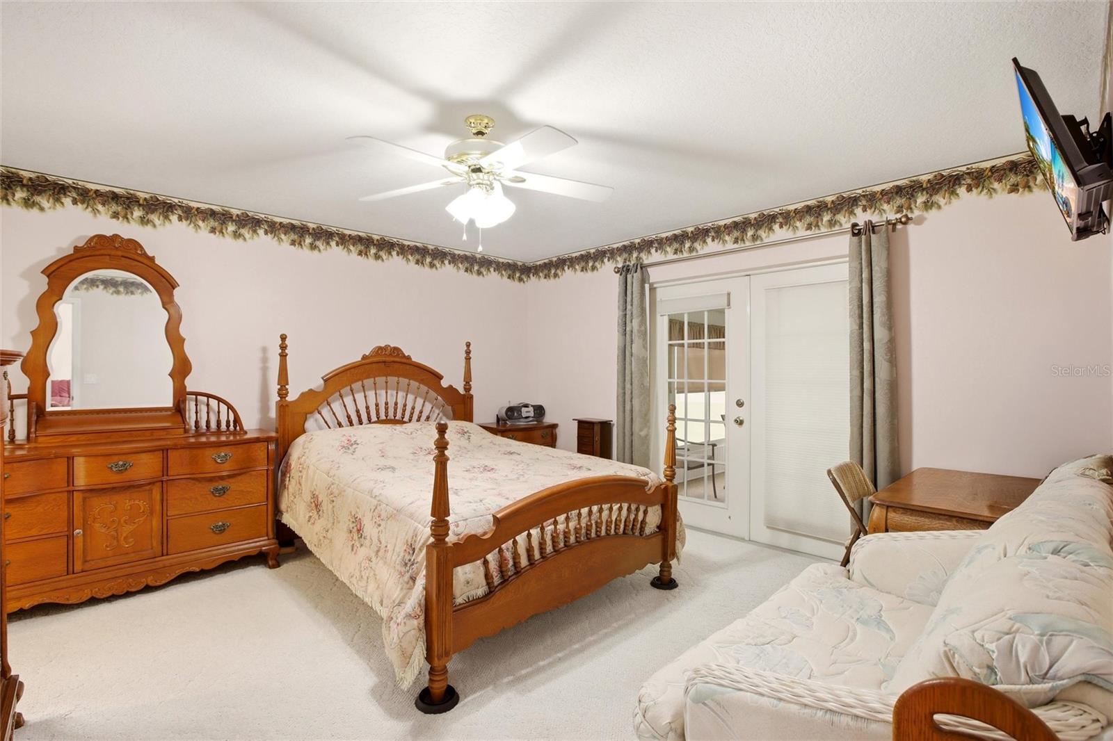 VANTAGE POINTE PH 02 - Residential
