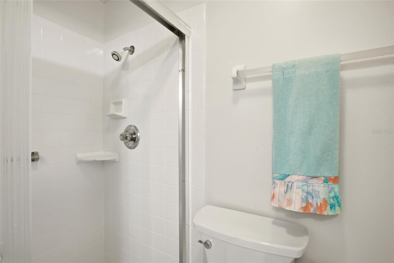 VANTAGE POINTE PH 02 - Residential