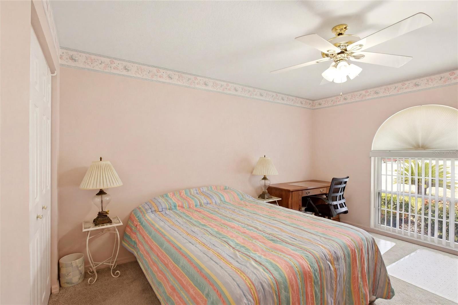 VANTAGE POINTE PH 02 - Residential