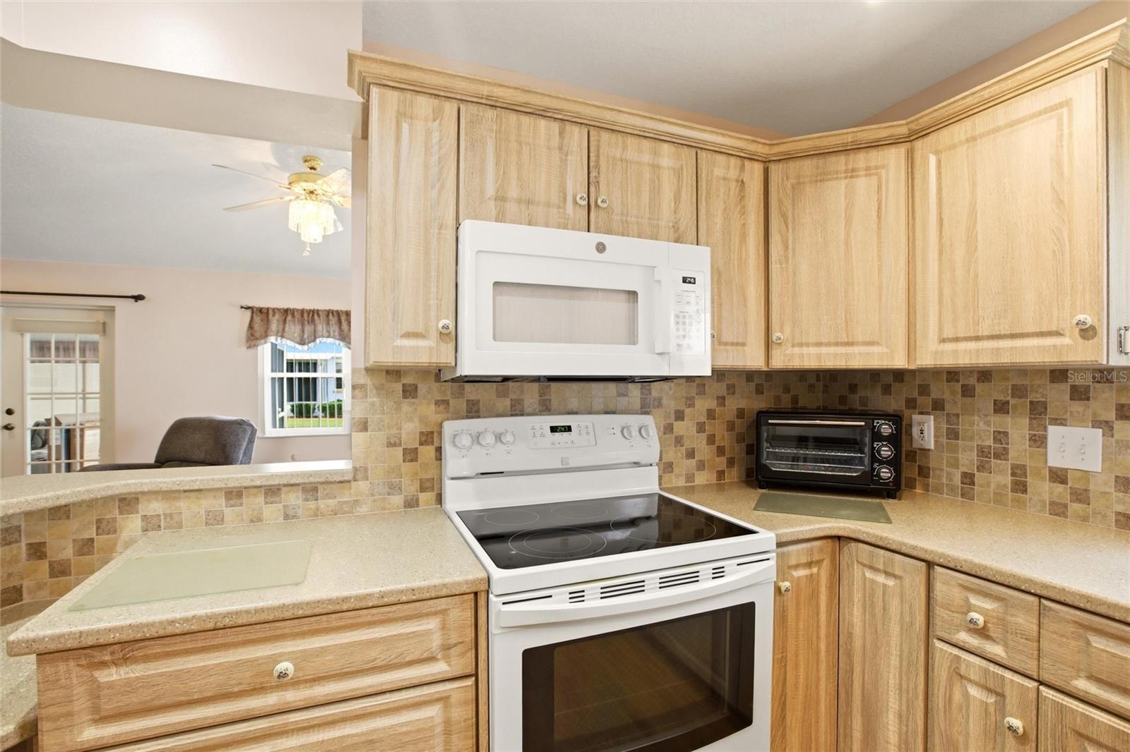 VANTAGE POINTE PH 02 - Residential