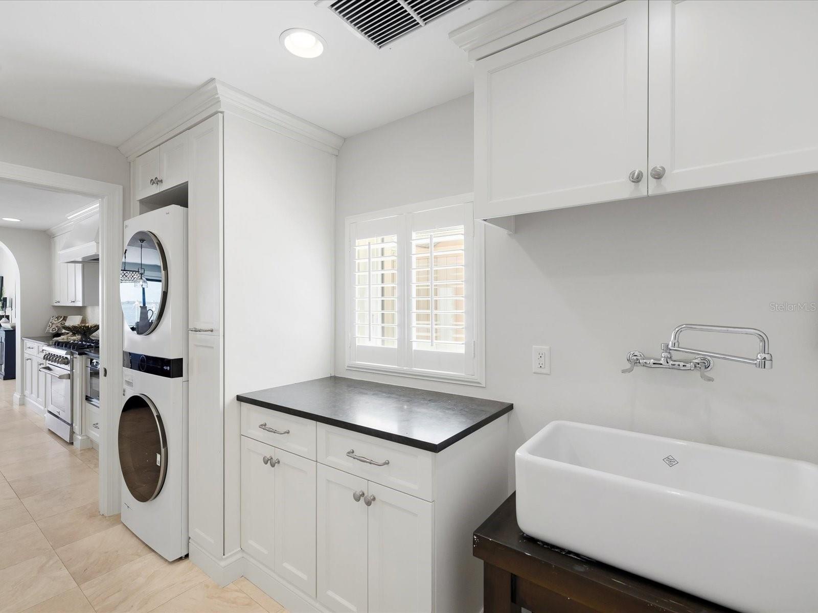 ISLAND ESTATE OF CLEARWATER UNITS 6D 7A 7C - Residential