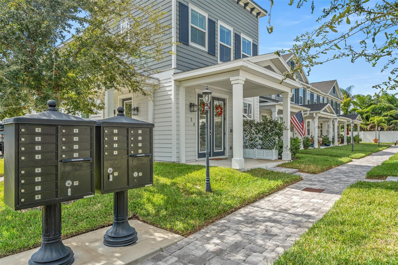 CAMELLIA SQUARE TWNHMS - Residential Lease