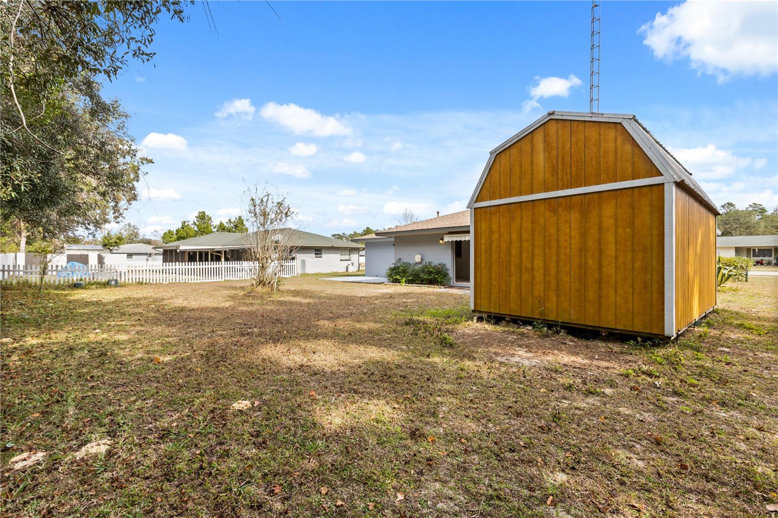 MARION OAKS UN 02 - Residential