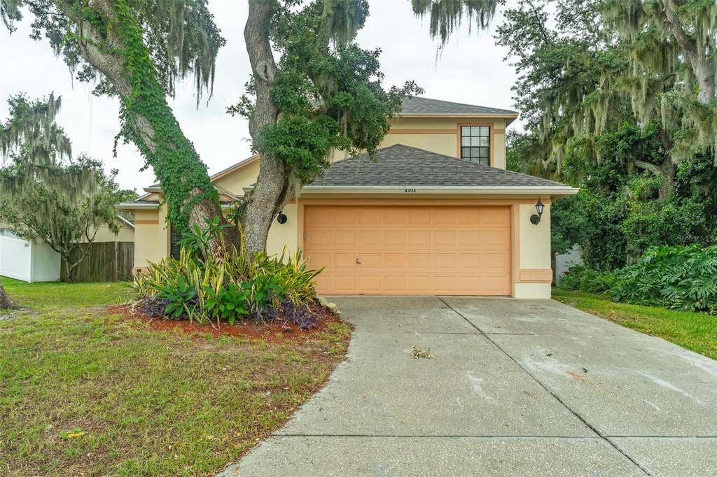 Photo of 4308 Kipling Avenue, Plant City, FL 33566 (MLS # A4701881)